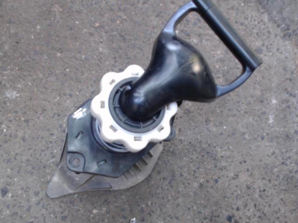 Treuil roue secours Renault Clio 3 2005-2009 LP/14737, Autos : Pièces & Accessoires, Enlèvement, Utilisé, Renault