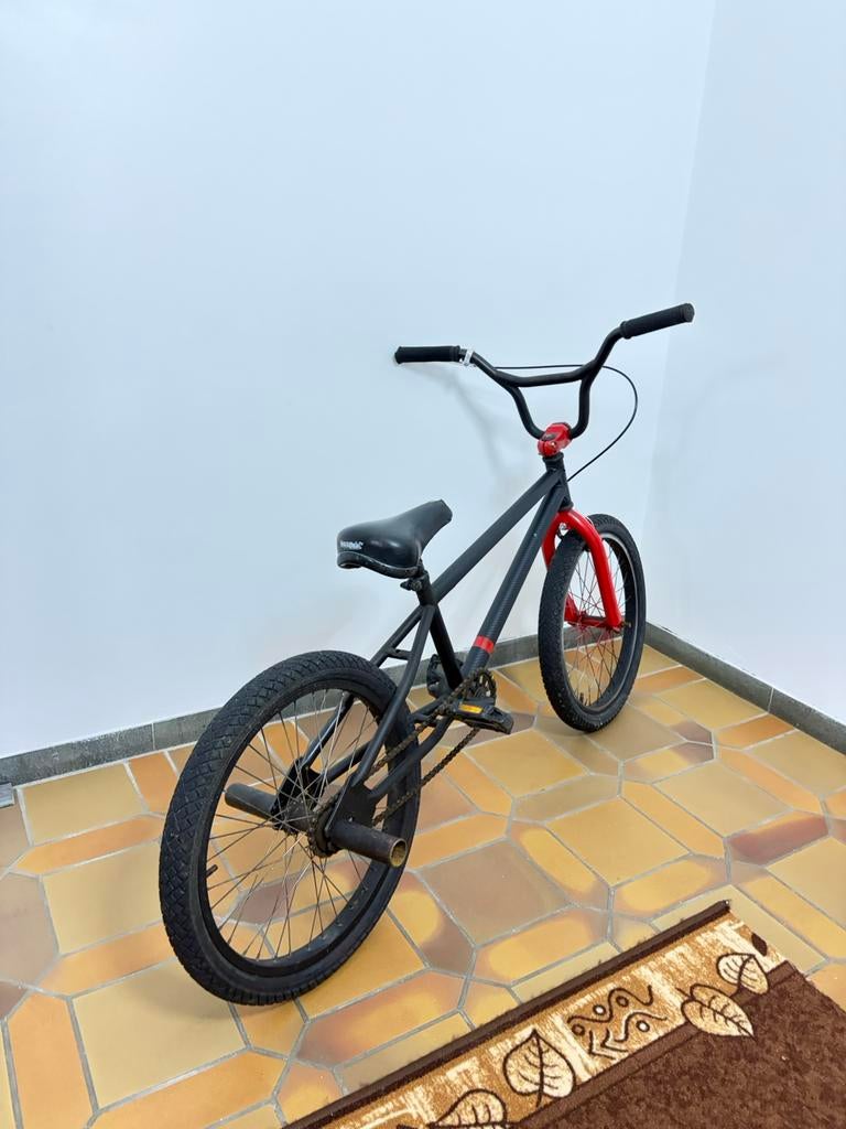 BMX TE KOOP NIEUW STAAT, Enlèvement, Comme neuf