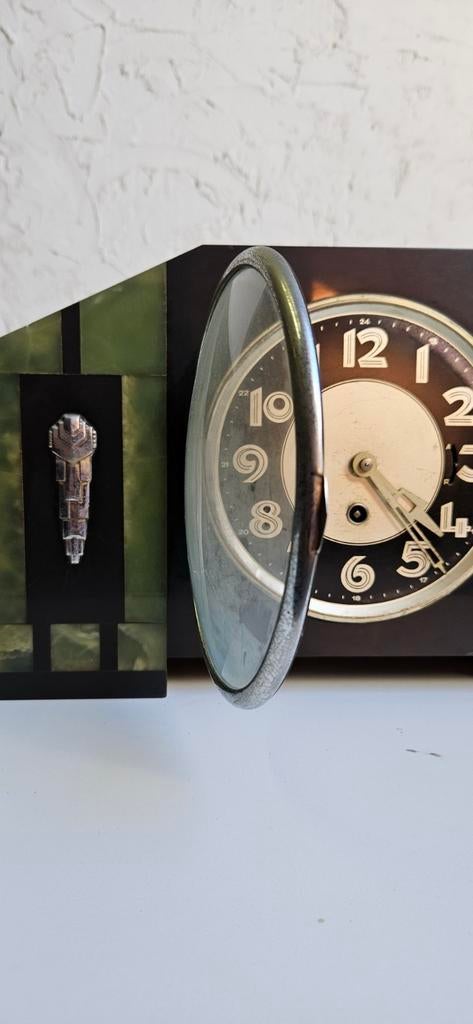 zeer oude klok met marmer, Ophalen