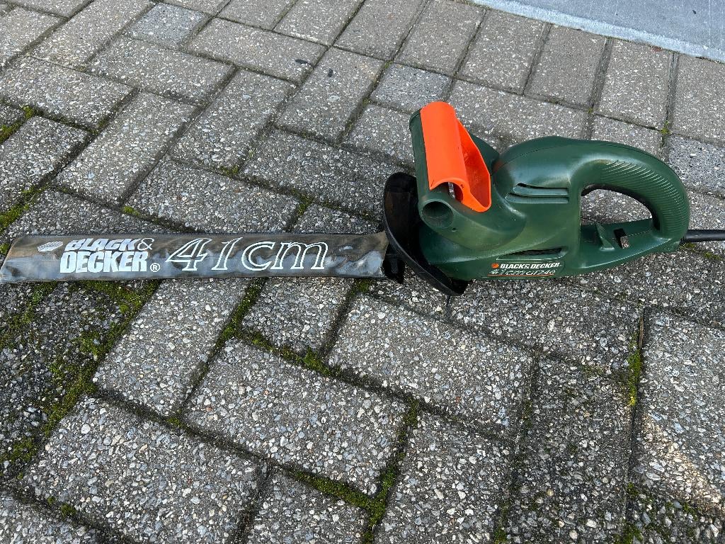cisailles à haies, Enlèvement, Utilisé, Électrique, Black&decker