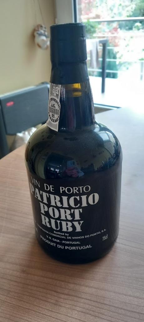 Bouteille de Patricio Port Ruby. Non ouvert, Enlèvement ou Envoi, Neuf, Autres régions, Porto