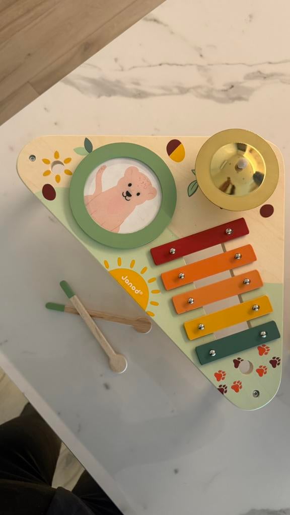 Janod Activiteitenspeeltje Sunshine Muzikale tafel, Kinderen en Baby's, Speelgoed | Houten speelgoed, Zo goed als nieuw, Ophalen of Verzenden