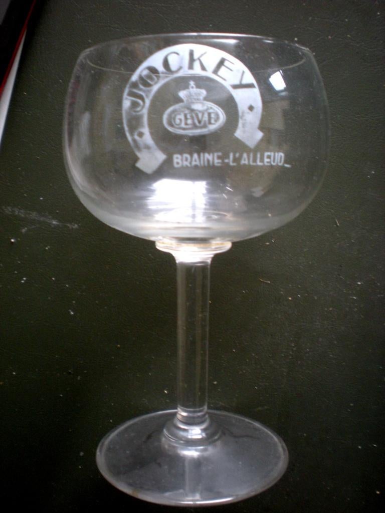 Gévé jockey  gezuurd, Verzamelen, Ophalen of Verzenden, Gebruikt, Glas of Glazen