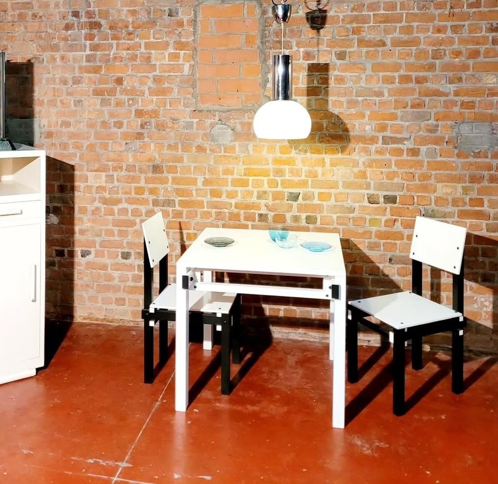 Table et chaises militaires Rietveld, Enlèvement ou Envoi