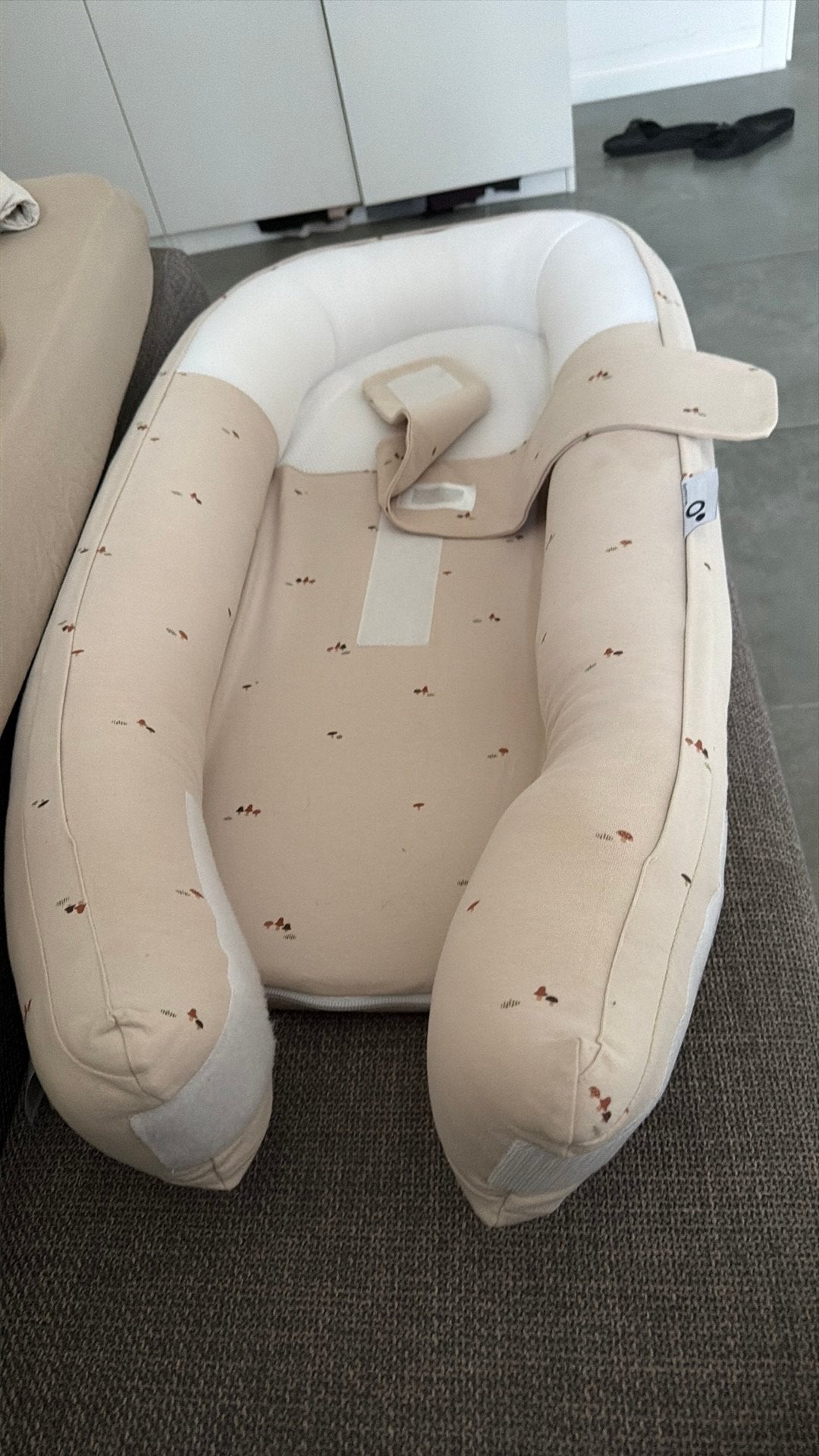 Doomoo nestje, Kinderen en Baby's, Babymode-accessoires, Ophalen, Zo goed als nieuw