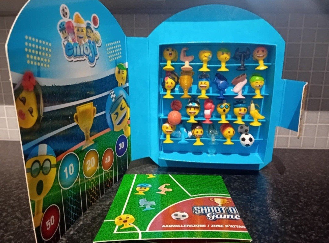 aldi emoji box 2023 (sport), Enlèvement