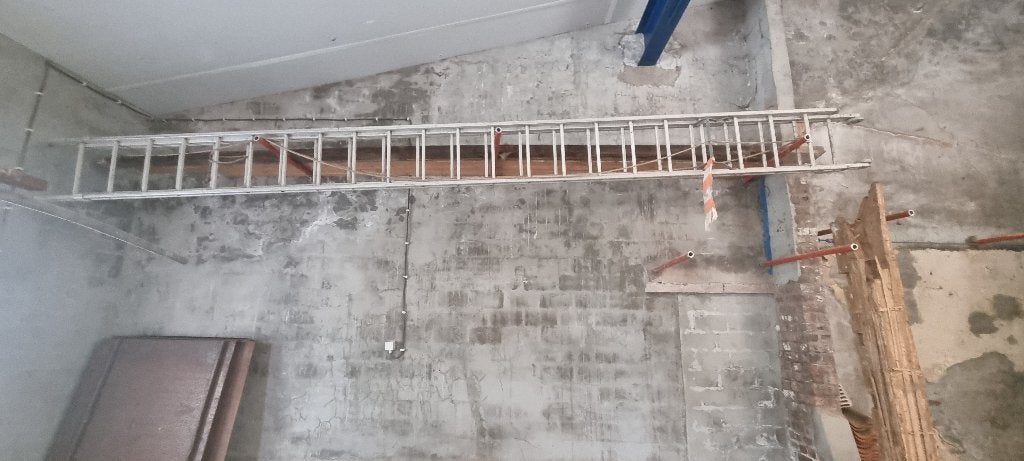 Aluminium ladder dubbel 6 meter, Doe-het-zelf en Bouw, Ophalen, Zo goed als nieuw, Ladder, 4 meter of meer