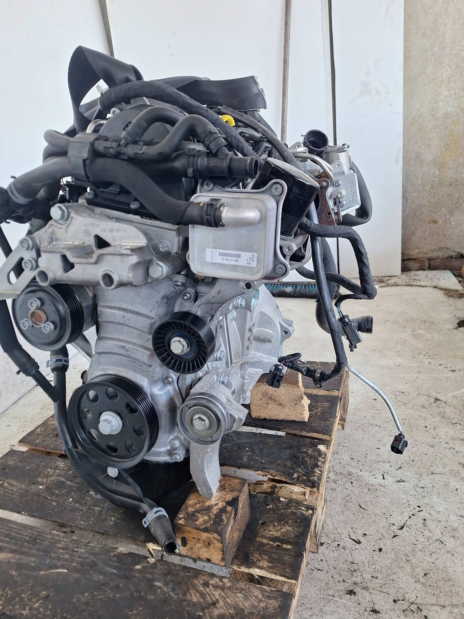 Moteur CBZB Complet IBIZA SEAT ALTEA TOURAN BEETLE TOLEDO, Envoi, Utilisé, Skoda