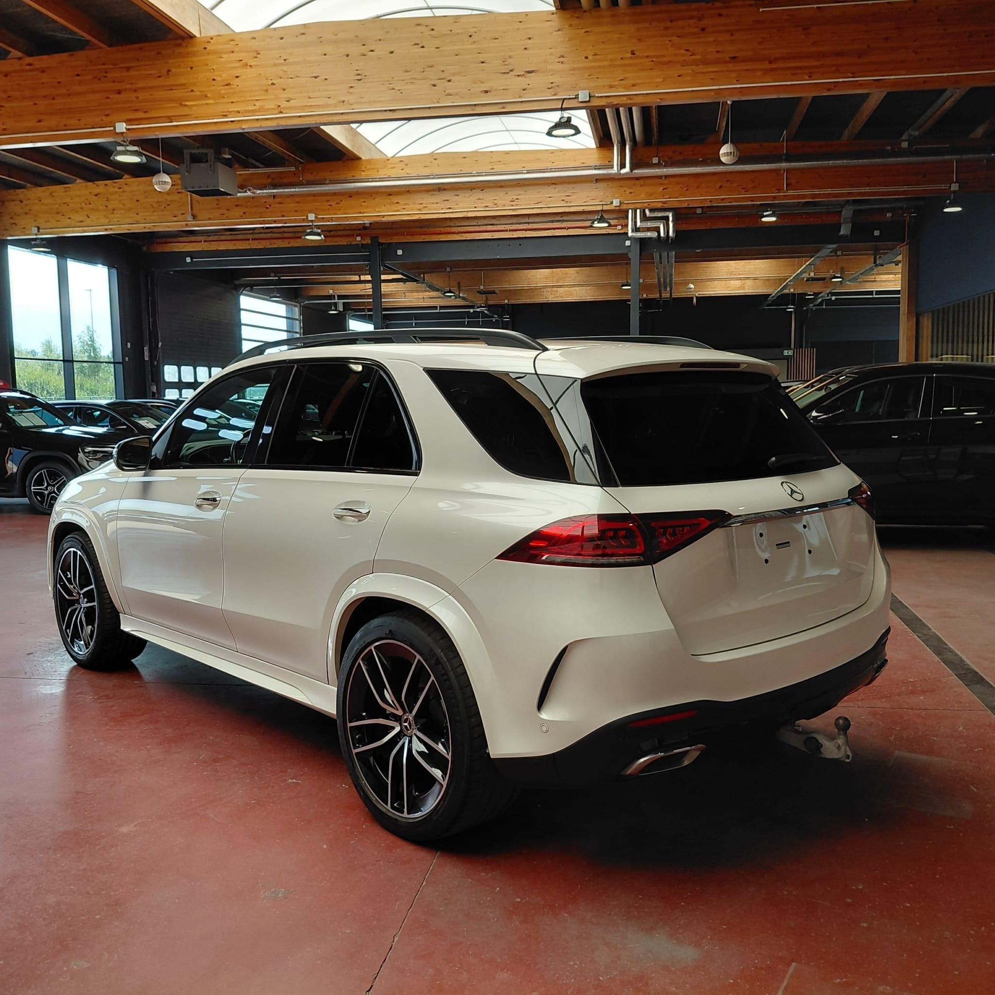 Mercedes-Benz GLE-klasse 300 d 4MATIC AMG Line | Panoramisch, Achat, Euro 6, Entreprise, 2065 kg