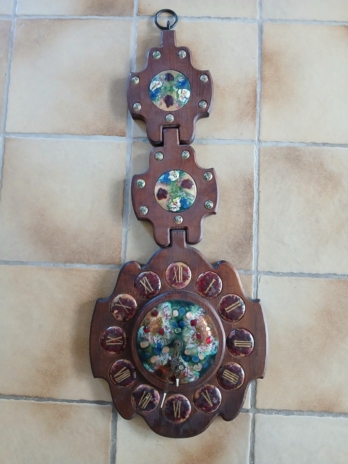 Wandklok- komt uit Spanje, Huis en Inrichting, Woonaccessoires | Klokken, Ophalen