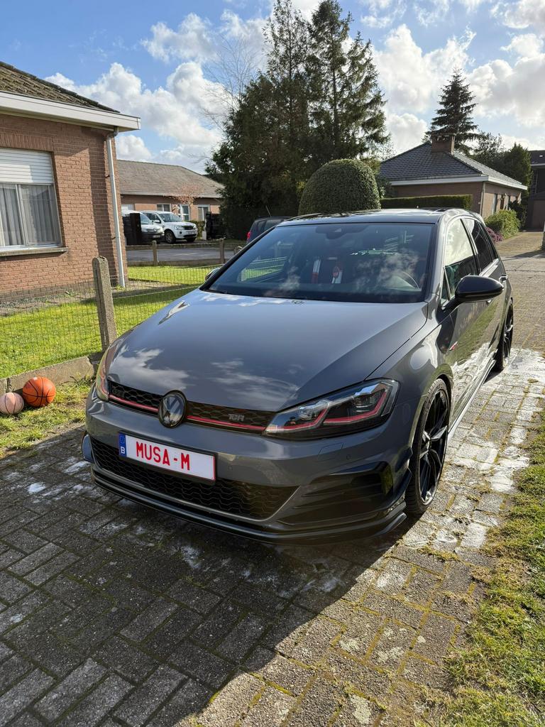 GTI TCR // Full option // 400pk+ // akrapovic, 174 g/km, 1984 cc, 213 kW, 1900 kg
