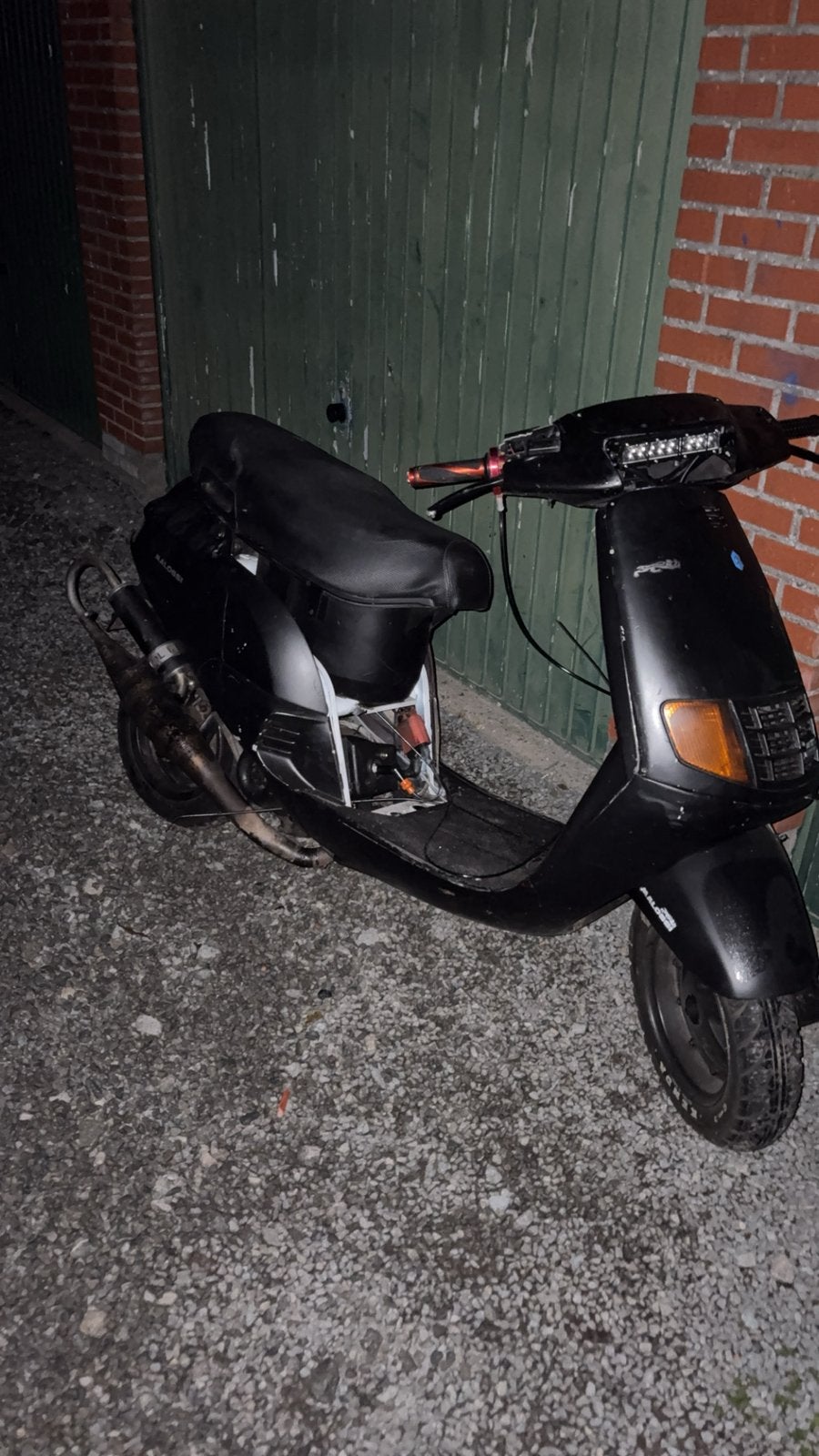 piaggio gquartz 70cc stage6, Fietsen en Brommers, Ophalen of Verzenden, Zo goed als nieuw