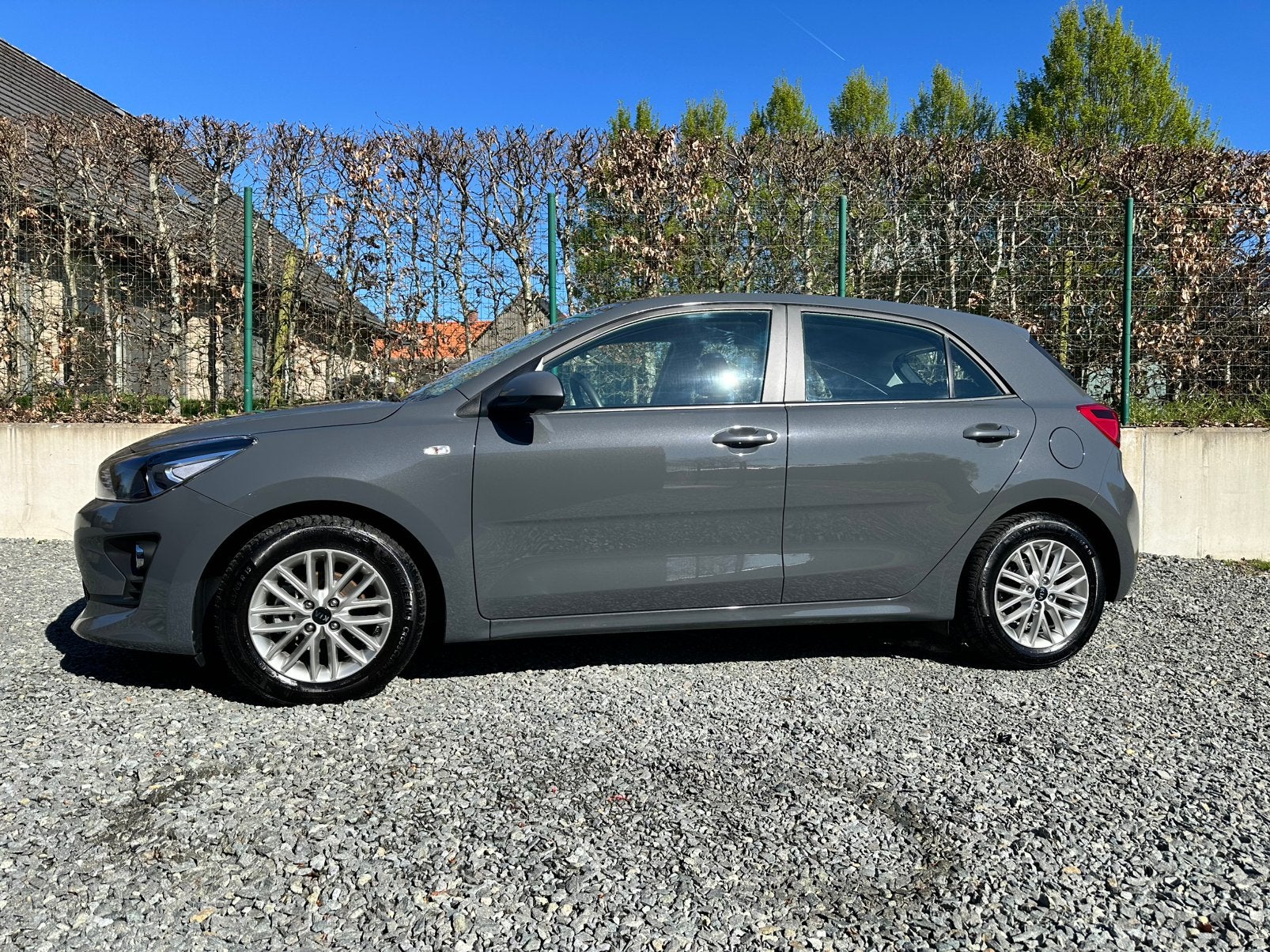 Kia Rio, Autos, Argent ou Gris, Achat, Euro 6, Boîte manuelle