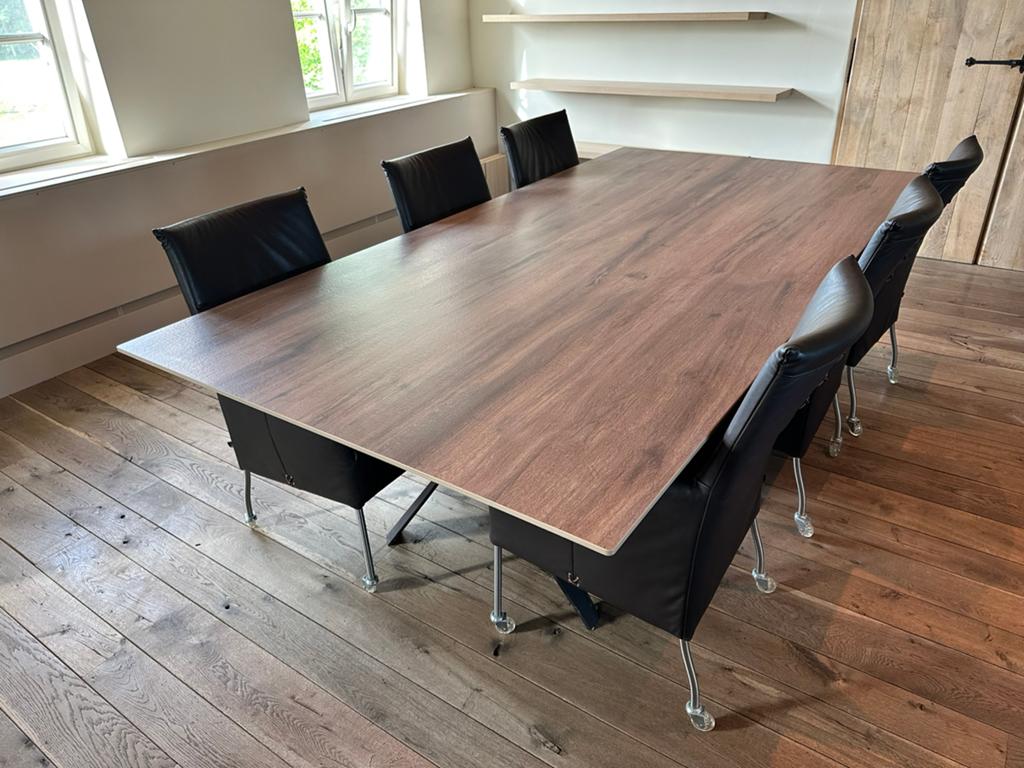 Joli keramische eettafel met bijhorende stoelen en dressoir, Huis en Inrichting, Tafels | Eettafels, Ophalen, Gebruikt, 100 tot 150 cm