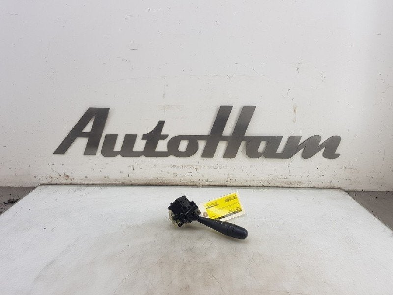 RUITENWISSER SCHAKELAAR i30 (FD) (|934202R010|934102R020|), Hyundai Motor Deutschland GmbH, Gebruikt, Kaiserleipromenade 5
63067  Offenbach am Main, DE