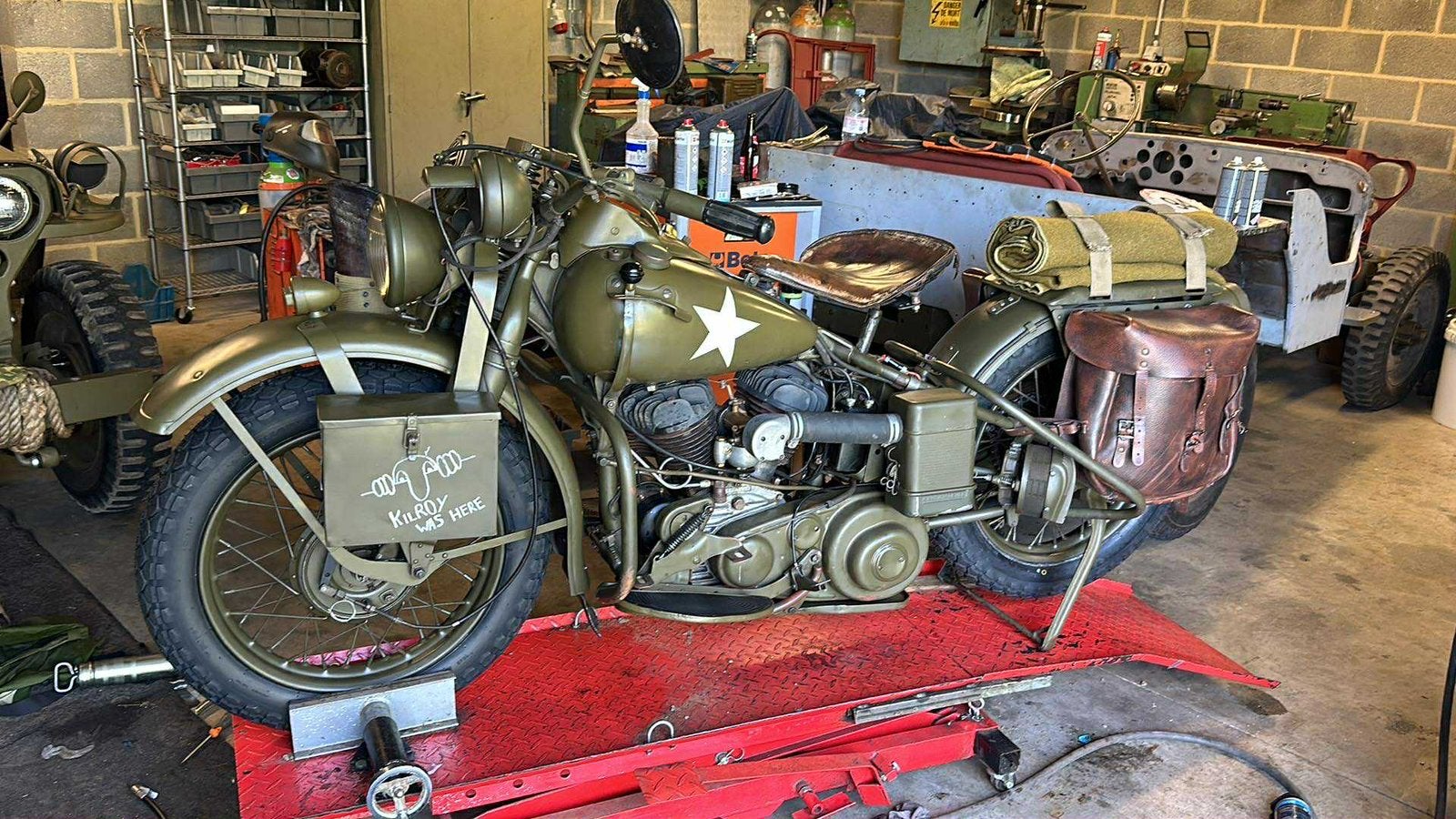 Harley davidson WLA, Enlèvement