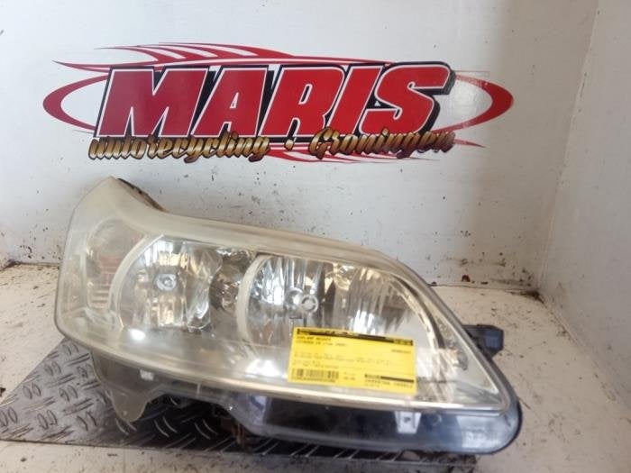 Phare droit d'un Citroen C4, Autos : Pièces & Accessoires, -, 3 mois de garantie, Utilisé, -