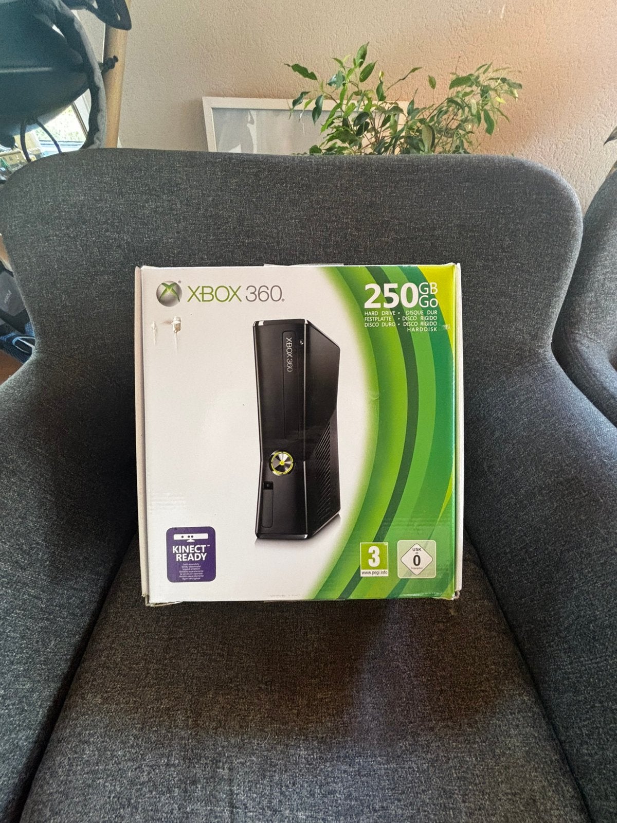 Xbox 360 Slim 250GB + 4 Controllers + 22 Games, Games en Spelcomputers, Spelcomputers | Xbox 360, Ophalen, Zo goed als nieuw, 250 GB