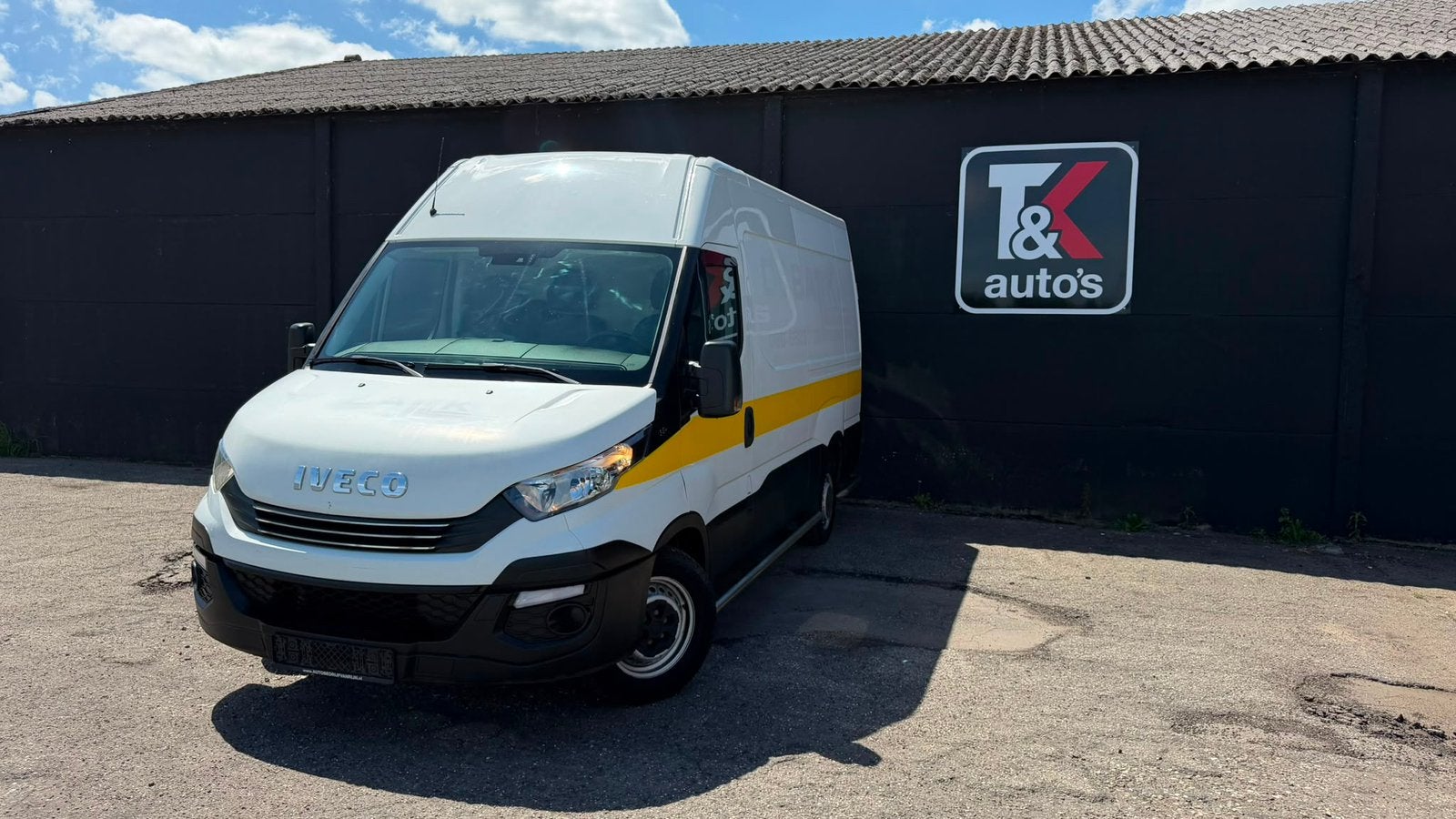 Iveco Daily 2.3 D 2016, Autos, Camionnettes & Utilitaires, Achat, Entreprise, Iveco, Boîte manuelle