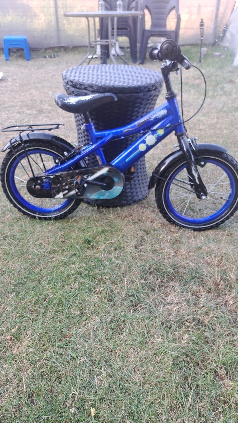 Jongens fiets, Ophalen