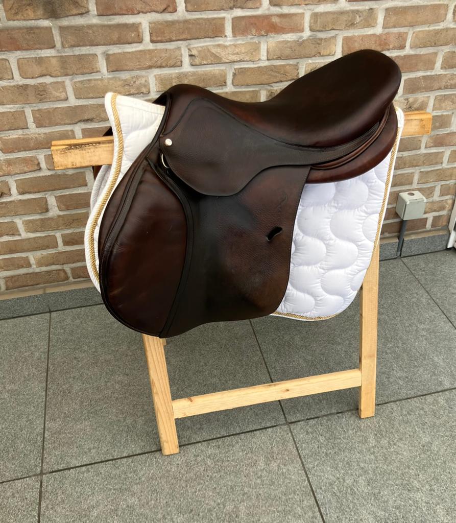 Springzadel Antares 17,5 inch, Dieren en Toebehoren, Ophalen of Verzenden, Zo goed als nieuw