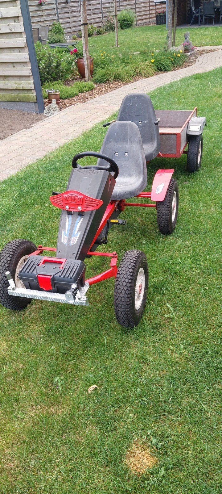 Gokart mammoet berg skelter, Enlèvement, Berg