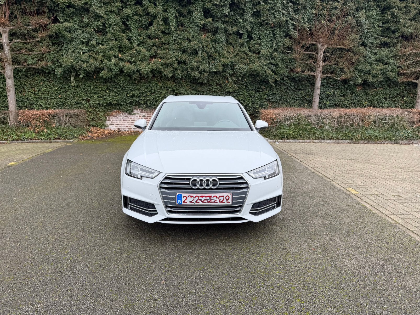 Audi A4 avant 2.0 tDI (voor export), Auto's, Voorwielaandrijving, A4, Wit, Particulier