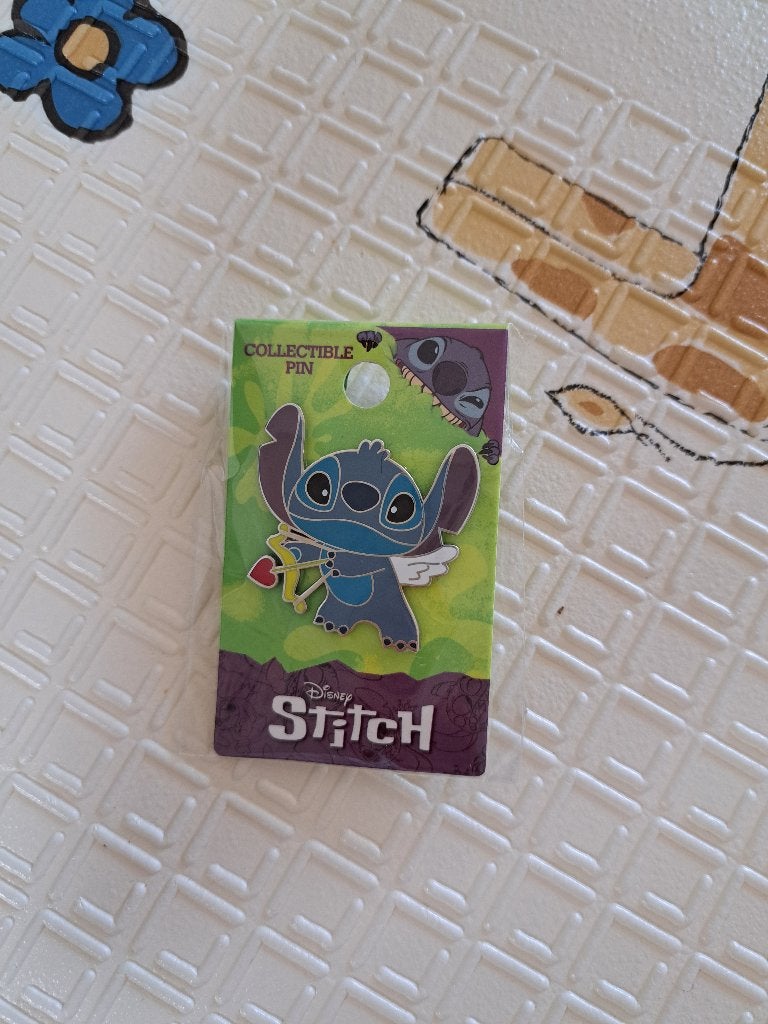 Pin's Stich, Collections, Enlèvement ou Envoi, Neuf, Animal et Nature, Insigne ou Pin's