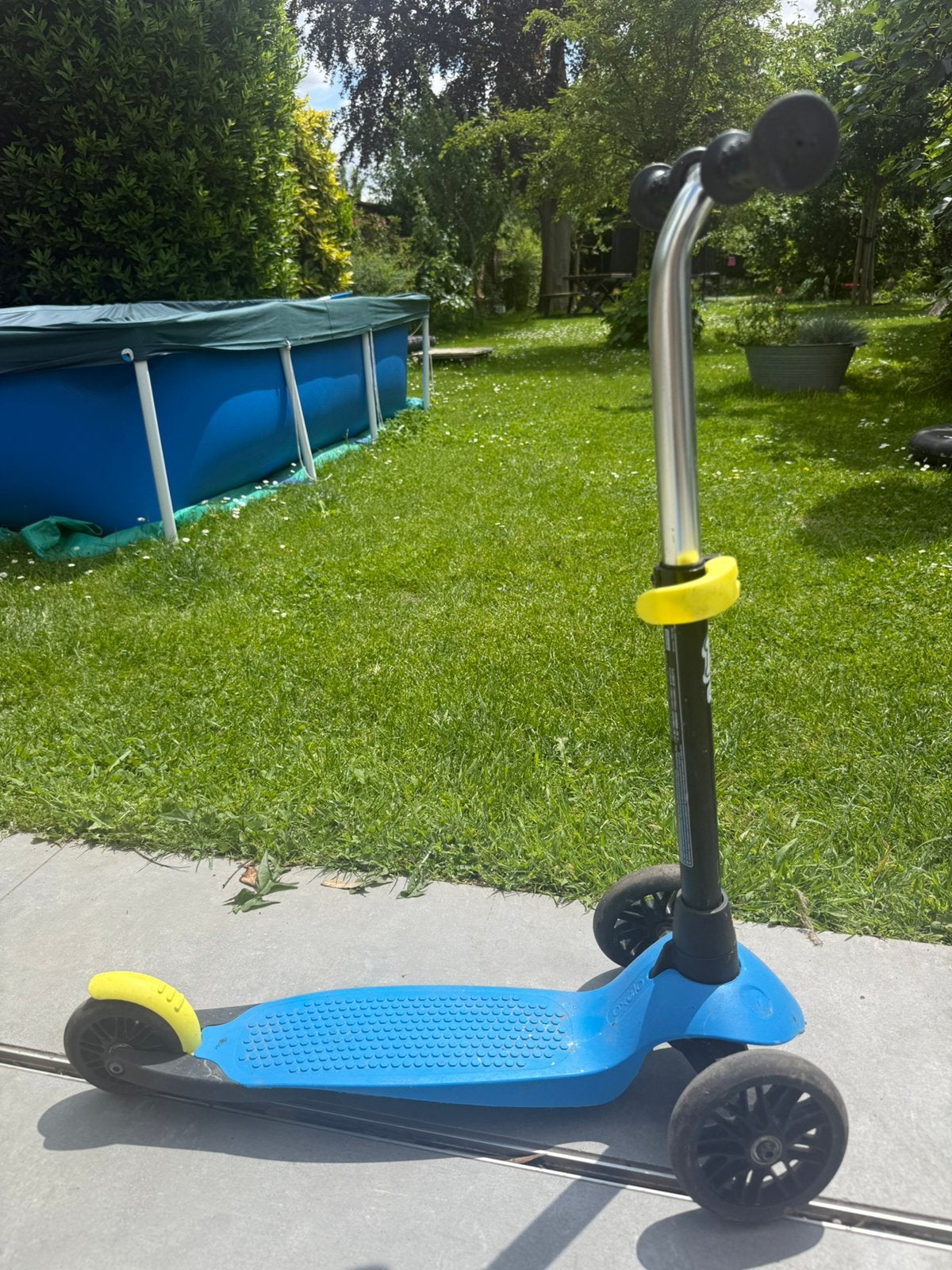 Kinder step, Fietsen en Brommers, Ophalen, Gebruikt