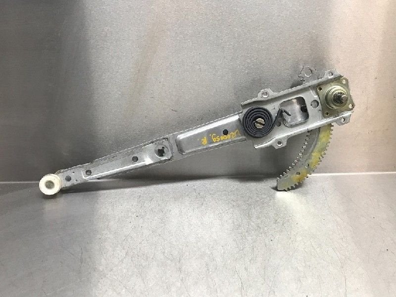 VITRE MECANISME AVANT DROIT Nissan Micra (K10), Utilisé, Nissan