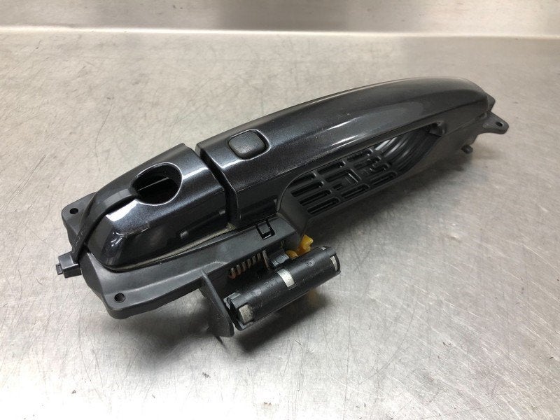 POIGNEE EXTERIEURE GAUCHE Suzuki Swift (ZA / ZC / ZD), Utilisé, Gauche, Suzuki