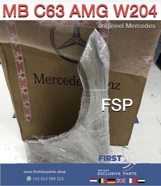 W204 Facelift AMG zijscherm links voor Mercedes C Klasse C63, Auto-onderdelen, Gebruikt, -, Ophalen of Verzenden, Spatbord