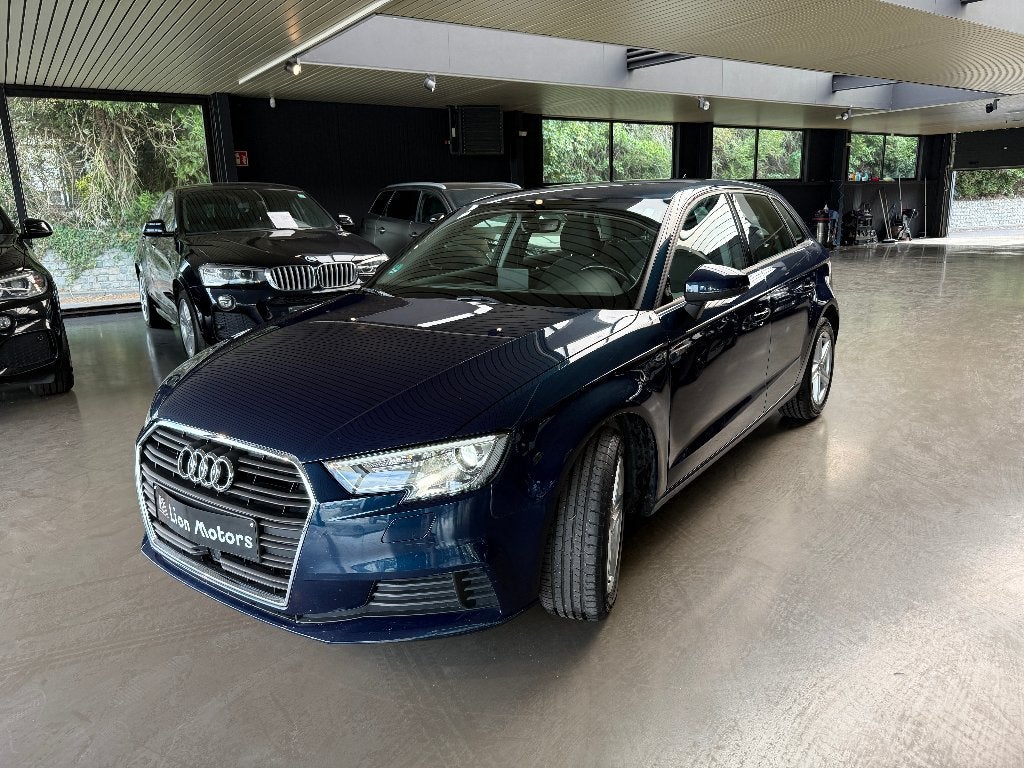 Audi A3 Sportback 1.6 TDi Business Edition S tronic, Auto's, Audi, Stof, Euro 6, 4 cilinders, Bedrijf