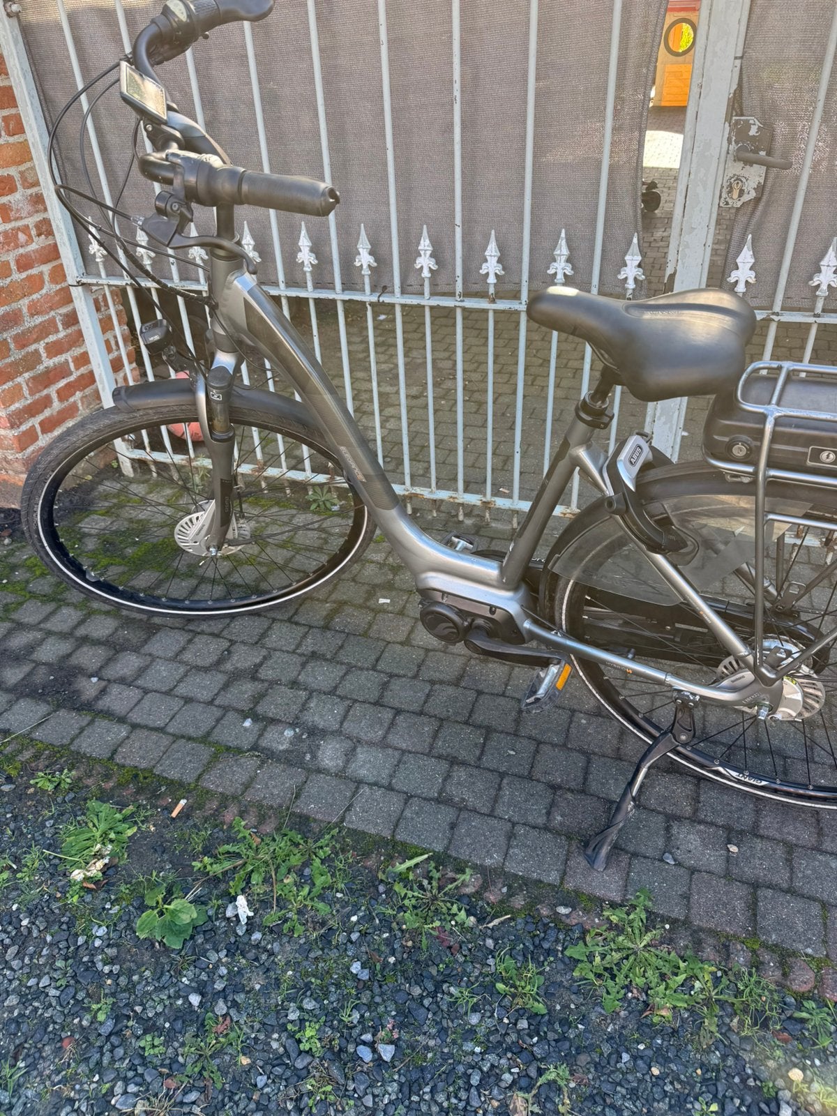 Géant. ELEGANCE plus Electric. Vélo. 7 vitesses, Enlèvement ou Envoi, Utilisé, Giant