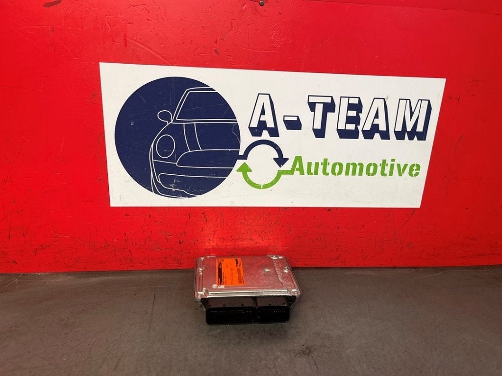 CALCULATEUR MOTEUR ECU Volkswagen Golf VII (AUA), Robert Bosch AG, Volkswagen, Utilisé, Robert-Bosch-Allee 1
74232  Abstatt, DE