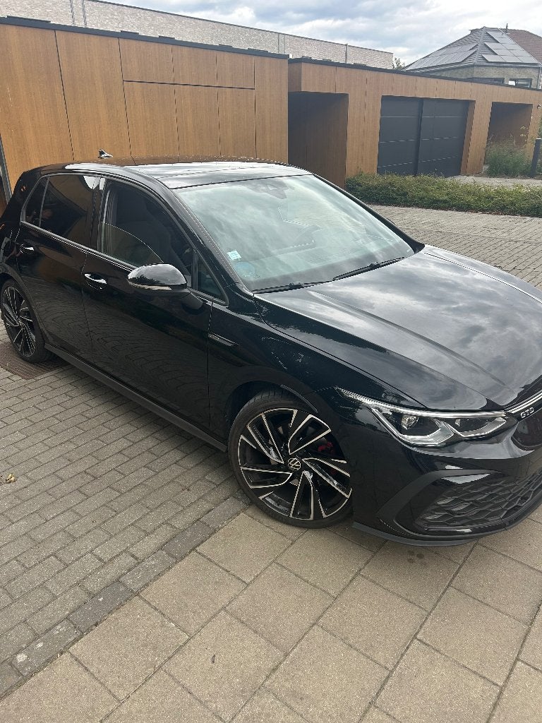 Golf 8 gtd 2022 full options, Achat, Entretenue par le concessionnaire, Noir, Automatique