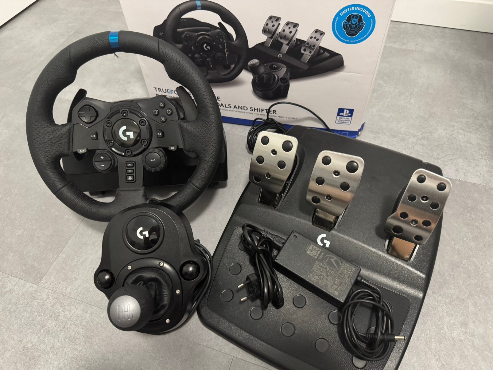 LOGITECH G923 SE, Informatique & Logiciels, Enlèvement, Comme neuf