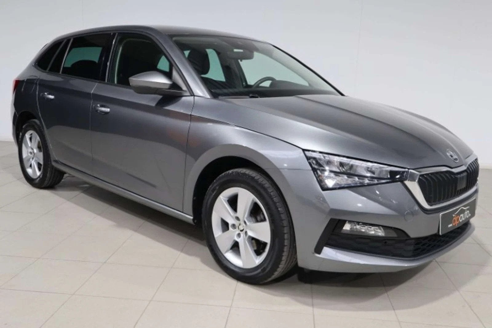 Skoda Scala Scala 1.0 TSI Ambition, Autos, Skoda, Argent ou Gris, Euro 6, Entreprise, Boîte manuelle