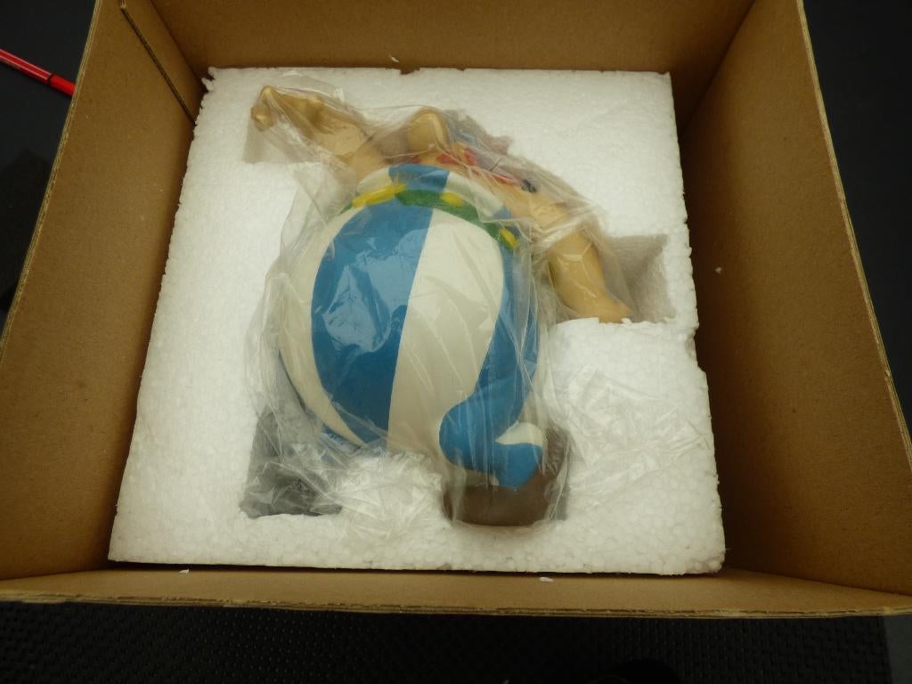 Obelix danst Leblon Delienne 1997, Verzamelen, Ophalen of Verzenden, Zo goed als nieuw