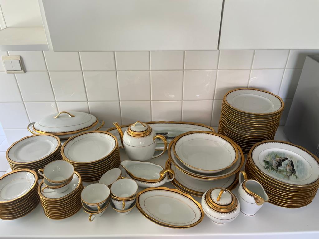 Porselein servies Limoges zeer compleet, Antiek en Kunst, Ophalen