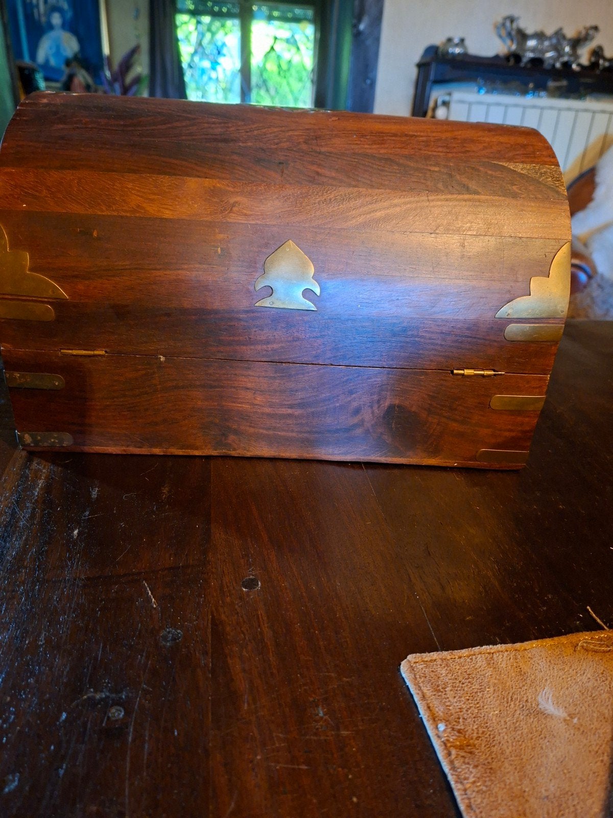 Mooi Oosters (?) houten kistje, Huis en Inrichting, Minder dan 50 cm, Minder dan 50 cm, Ophalen of Verzenden, Zo goed als nieuw