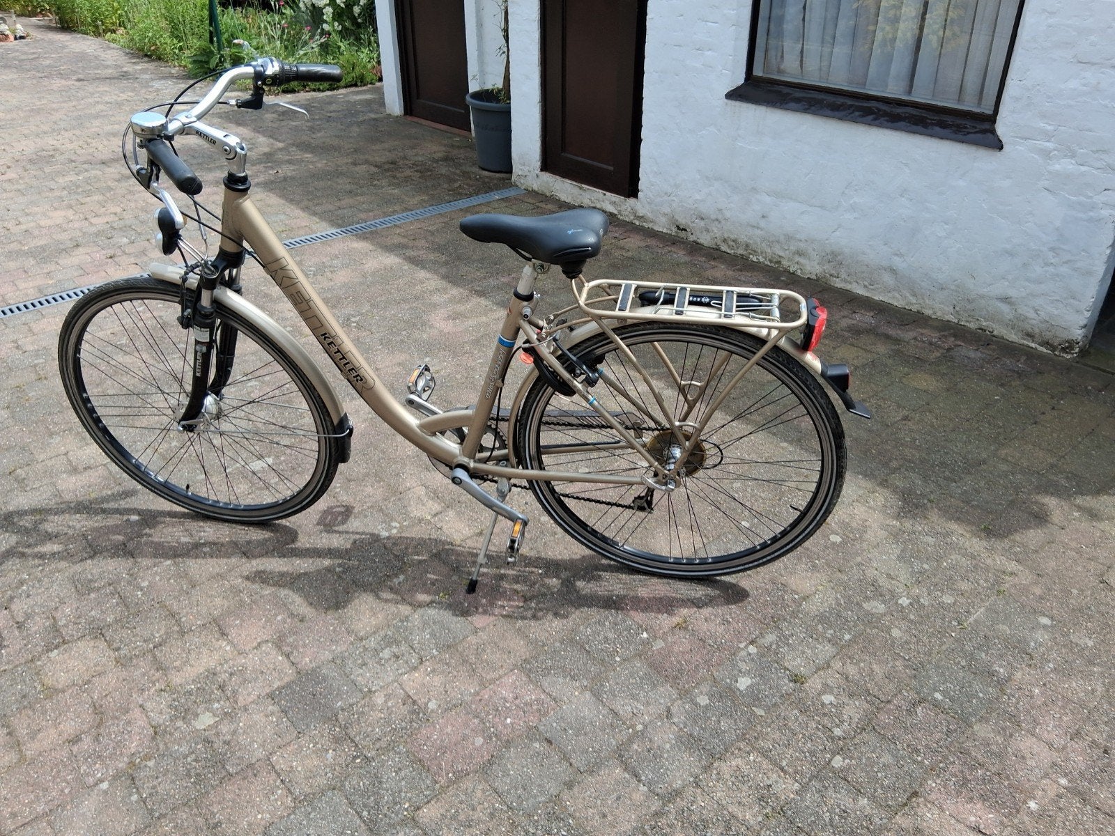 Damensfiets, Enlèvement