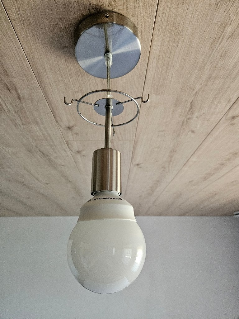 Lustre a corde, Enlèvement ou Envoi