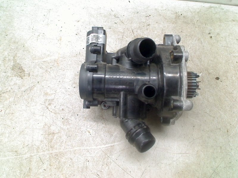 WATERPOMP MET THERMOSTAATHUIS T-Roc I (06L121111P), Volkswagen, Volkswagen AG, Utilisé, Kundenbetreuung@volkswagen.de