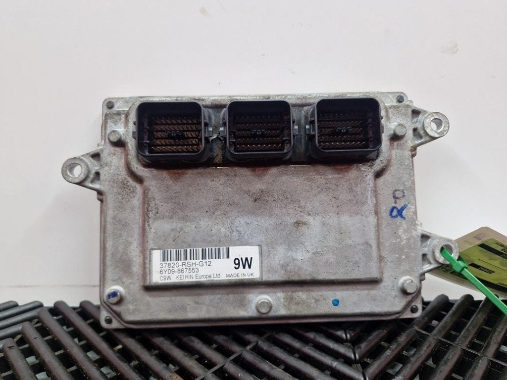 CALCULATEUR MOTEUR ECU Civic (FK / FN) (|37820RSHG12|), Hanauer Landstraße  222-224
60314  Frankfurt am Main, DE, Honda, Utilisé