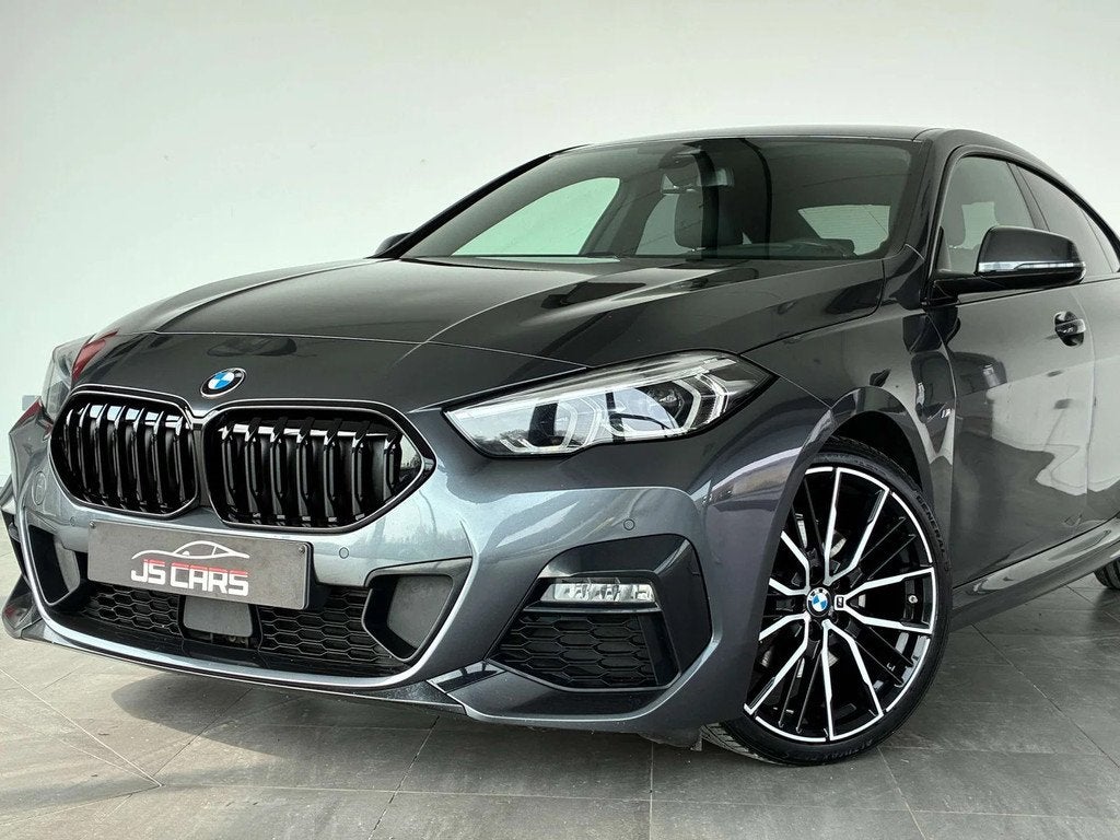 BMW 2 Serie 218 iA Gran Coupé FULL PACKM-COCKPIT-CARPLAY-JA, Auto's, Automaat, 4 deurs, Gebruikt, 1905 kg
