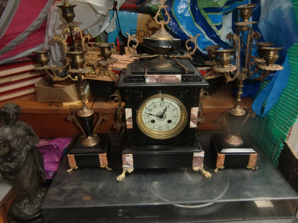 pendule garniture de cheminée, Enlèvement