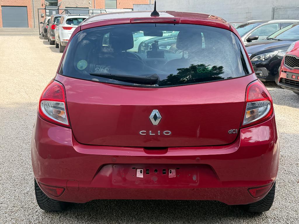 Renault Clio 1.5 Dci 11/2011 NAVI • CLIM DIG, Rouge, Euro 5, Achat, Entreprise