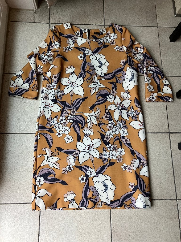 Leuke Wit gebloemde jurk - Maat 42 ( JBC ), Kleding | Dames, Jurken, Ophalen of Verzenden, Zo goed als nieuw, Maat 42/44 (L), Meerkleurig