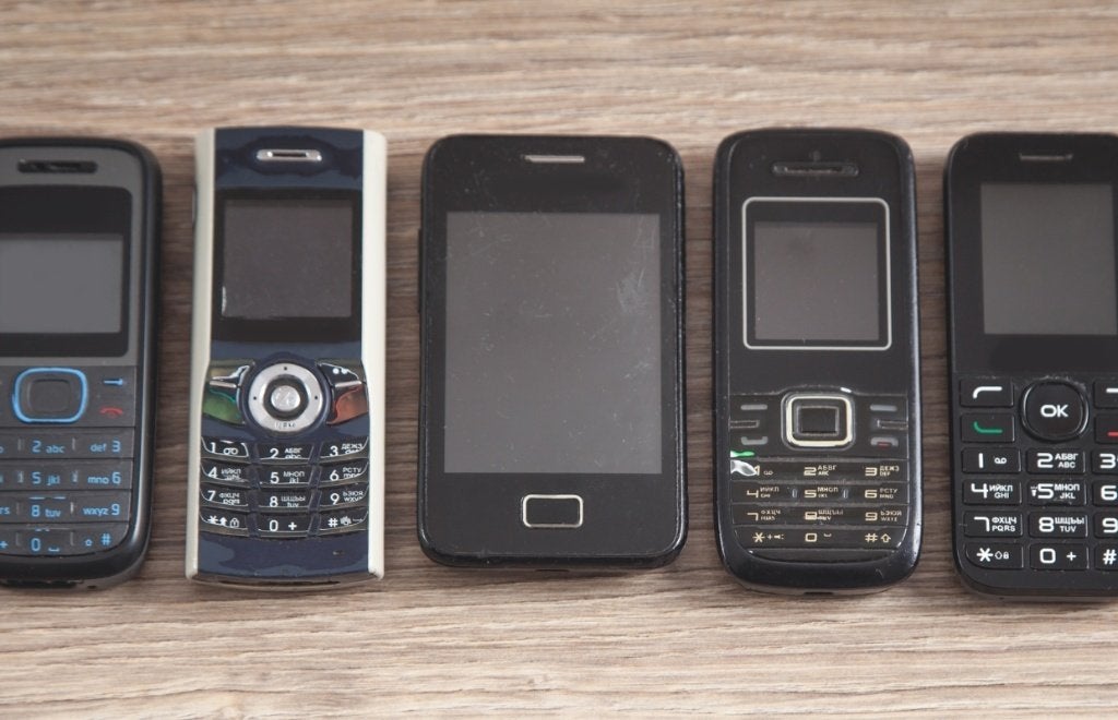 GEZOCHT, Télécoms, Autres modèles, Enlèvement, Ne fonctionne pas, Sans simlock